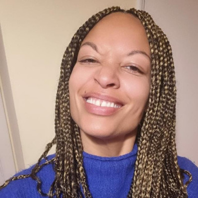 Jazzy/Soulful Irish Blasian Singer - Private events 